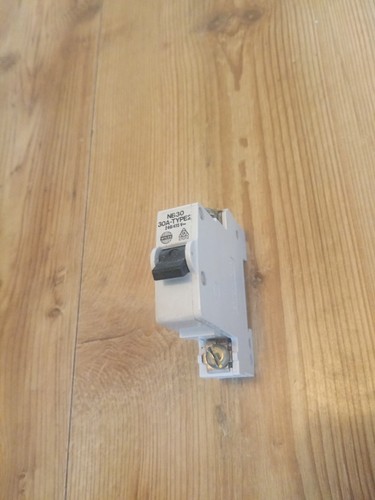 Wylex 30a type single pole - 30a, 2